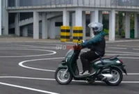 Honda Scoopy 2026: Skutik Retro Modern Ikonik dan Irit
